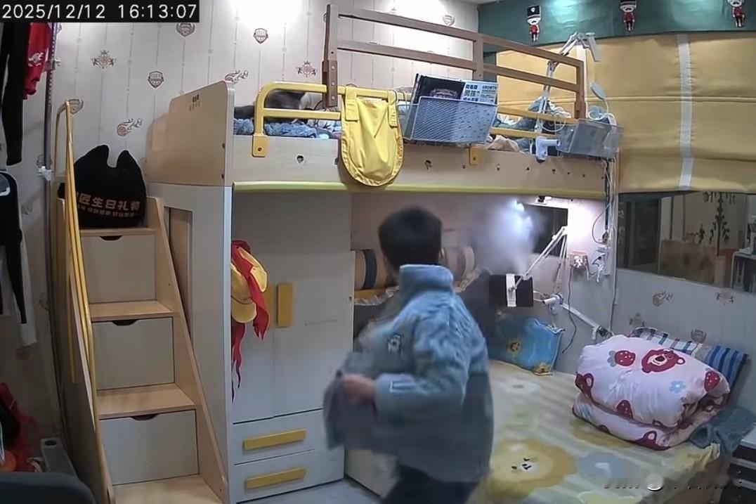 某米的公关是真快啊！某米平板7pro屏幕“爆炸”的视频被下架了！12月12日下午