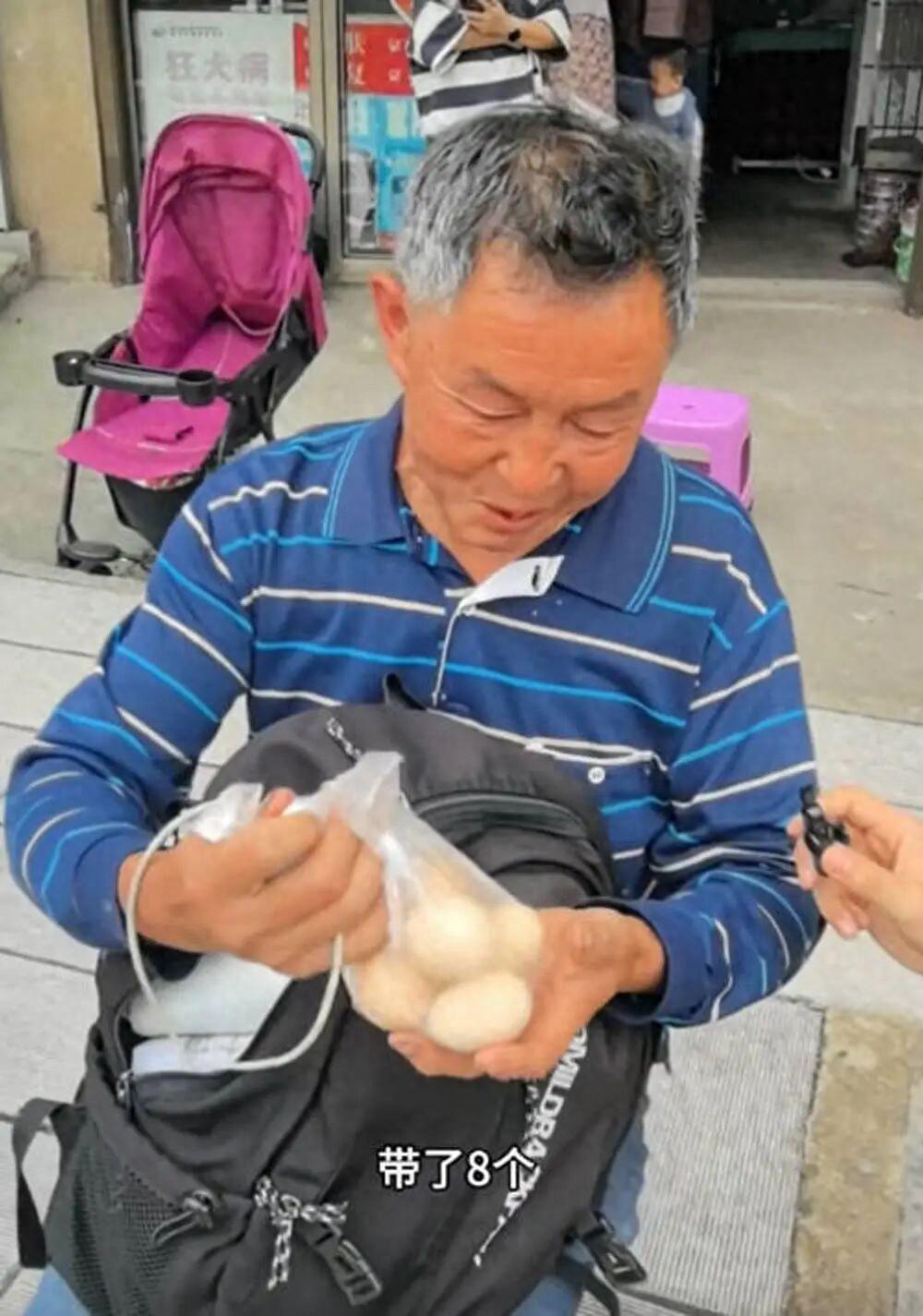 千盼万盼，贺永辉的高考分数线出来了。他的目标是湘潭大学，不过从他的分数来