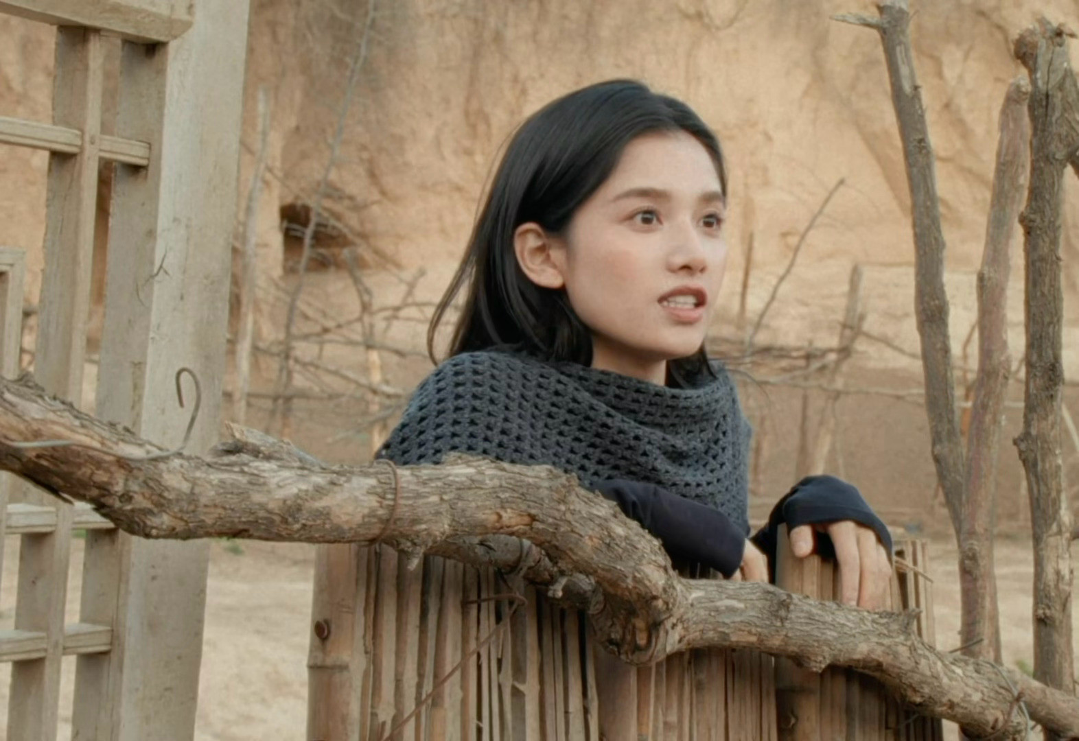 都萌成啥样了啊这个张婧仪