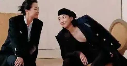 贾玲再次被低估？与安藤樱合照竟有许晴的既视感