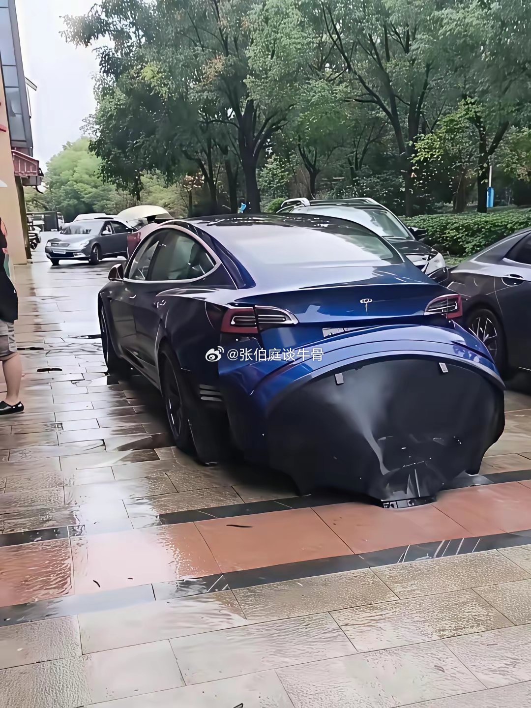 怎么搞成这样的？