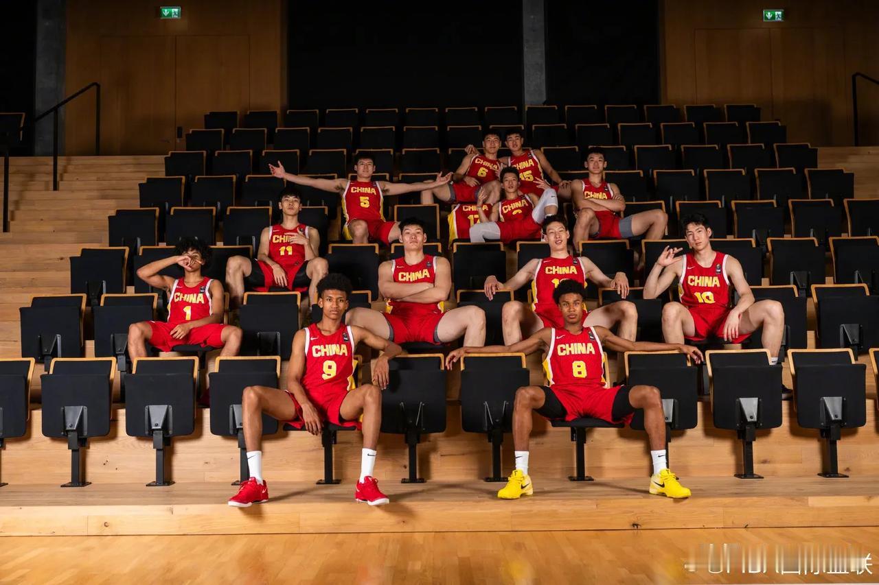 中国国青男篮将在今晚迎来U19男篮世界杯的首个对手加拿大队。本届U19国青男篮参
