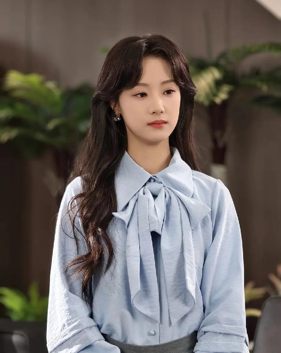 这位短剧演员怎么就成了男演员都想合作的女演员，演一部火一部？看了她演的好几部剧