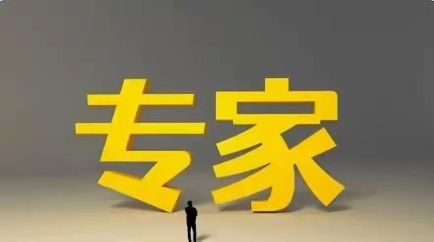 我是持负面看法的，这个人不怀好意，专门误导年轻人。张维为打着爱国的旗号，不厌其
