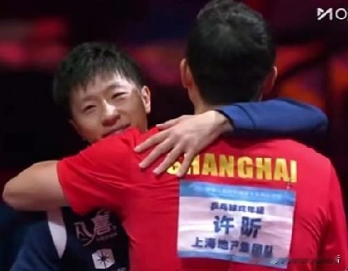 致敬马龙和许昕，一代最具传奇和传承的龙队和人民艺术家在全运会完美谢幕。马龙和许昕