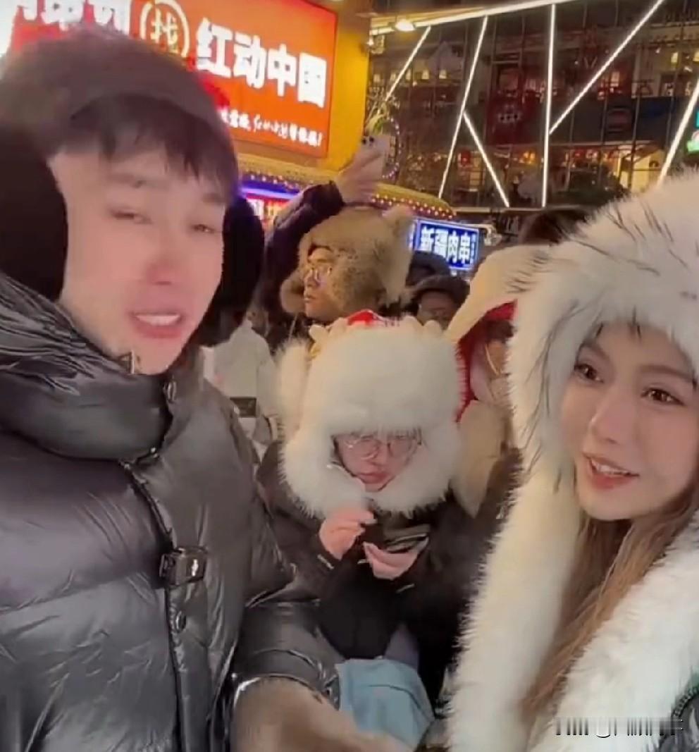 刘二狗表白蛋蛋，夸赞长得高颜值，还有本事！刘二狗表白蛋蛋：说