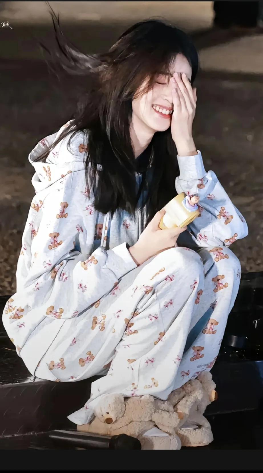 万万没想到，白鹿和粉丝的双向奔赴感动到我了。9月23是白鹿生日，粉丝提前在