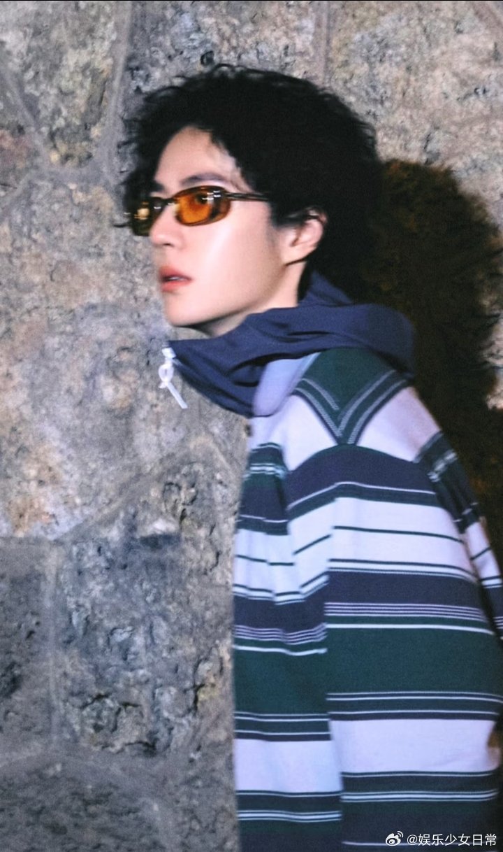 王一博微博改名谁懂啊！等了这么久终于改名了，以后再也不用带前缀，王一博就是最牛的