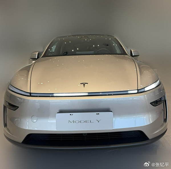 车fans买车情报特斯拉modelYL一线销售反馈：1，90%+是有娃家庭购