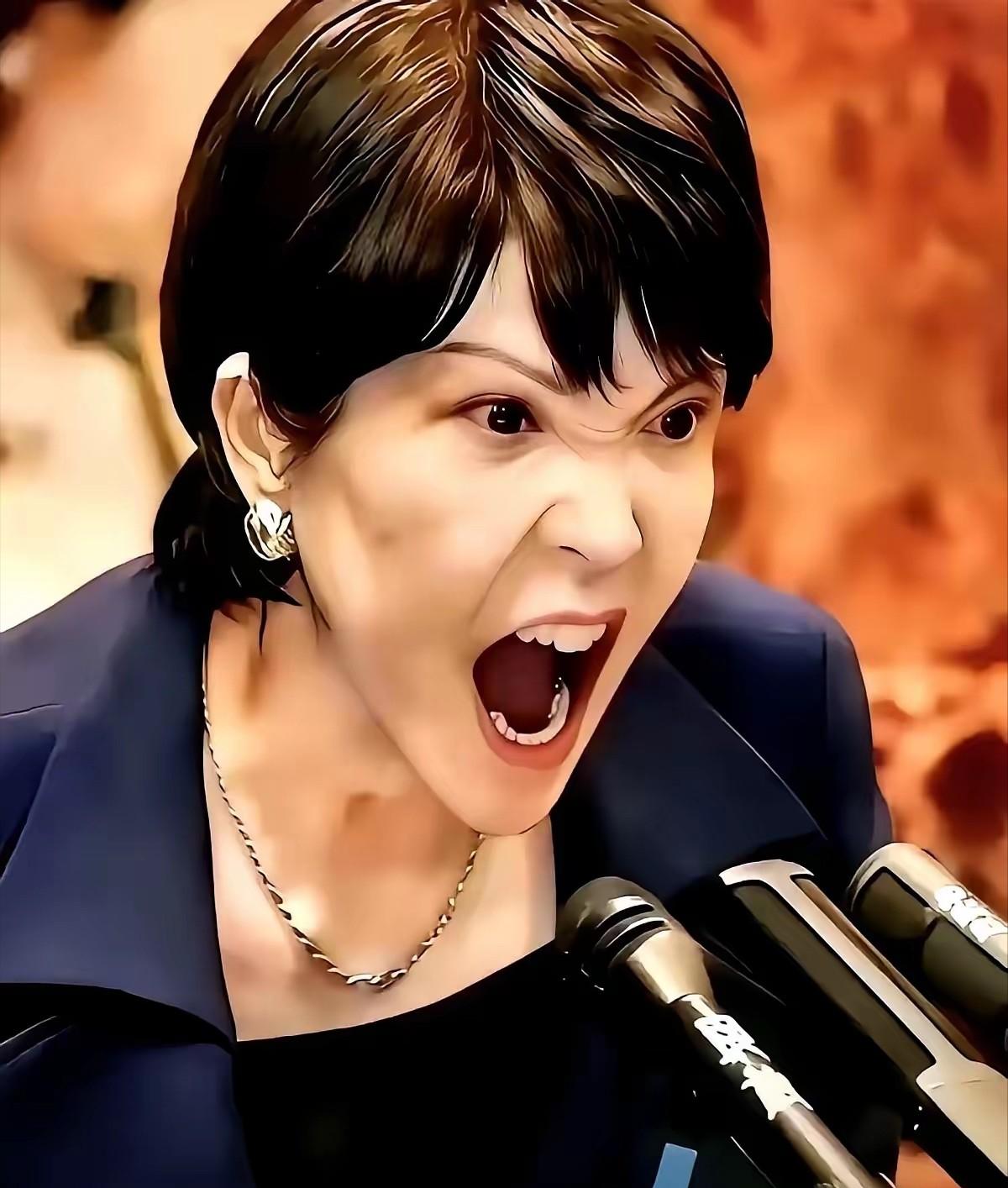 台积电这步棋，下得太狠了。日本大选前，台积电董事长直接宣布。熊本二厂不做旧技