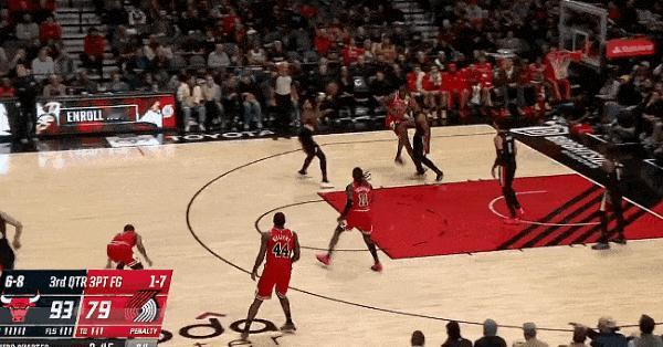 杨瀚森给了机会也不中用，还是回来打发展联盟吧！杨瀚森今天又是两分两板，但出手