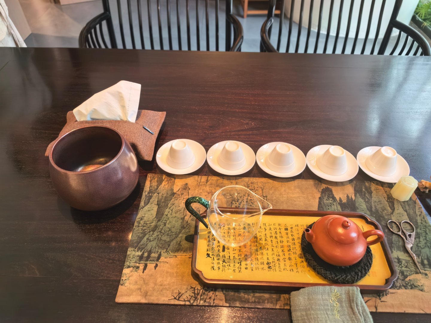 很有道理的一段话：你混的再好，只要别人不求你，那你在别人眼里就什么都不是，不管别