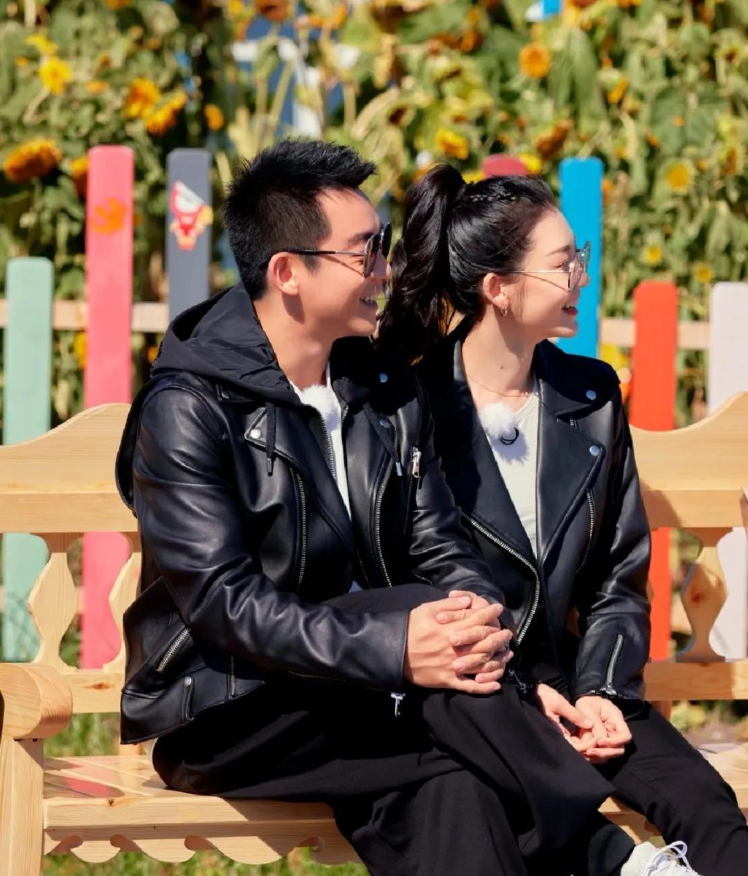 今天看到一个网友说：感觉郑恺早晚会和苗苗离婚的，她们是过不长的，主要是两个人太不