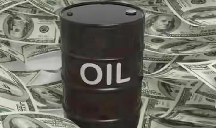 美国后院炸锅！抢油变烫手山芋，竟求中国接盘？家人们快看！美国“后院”先起火