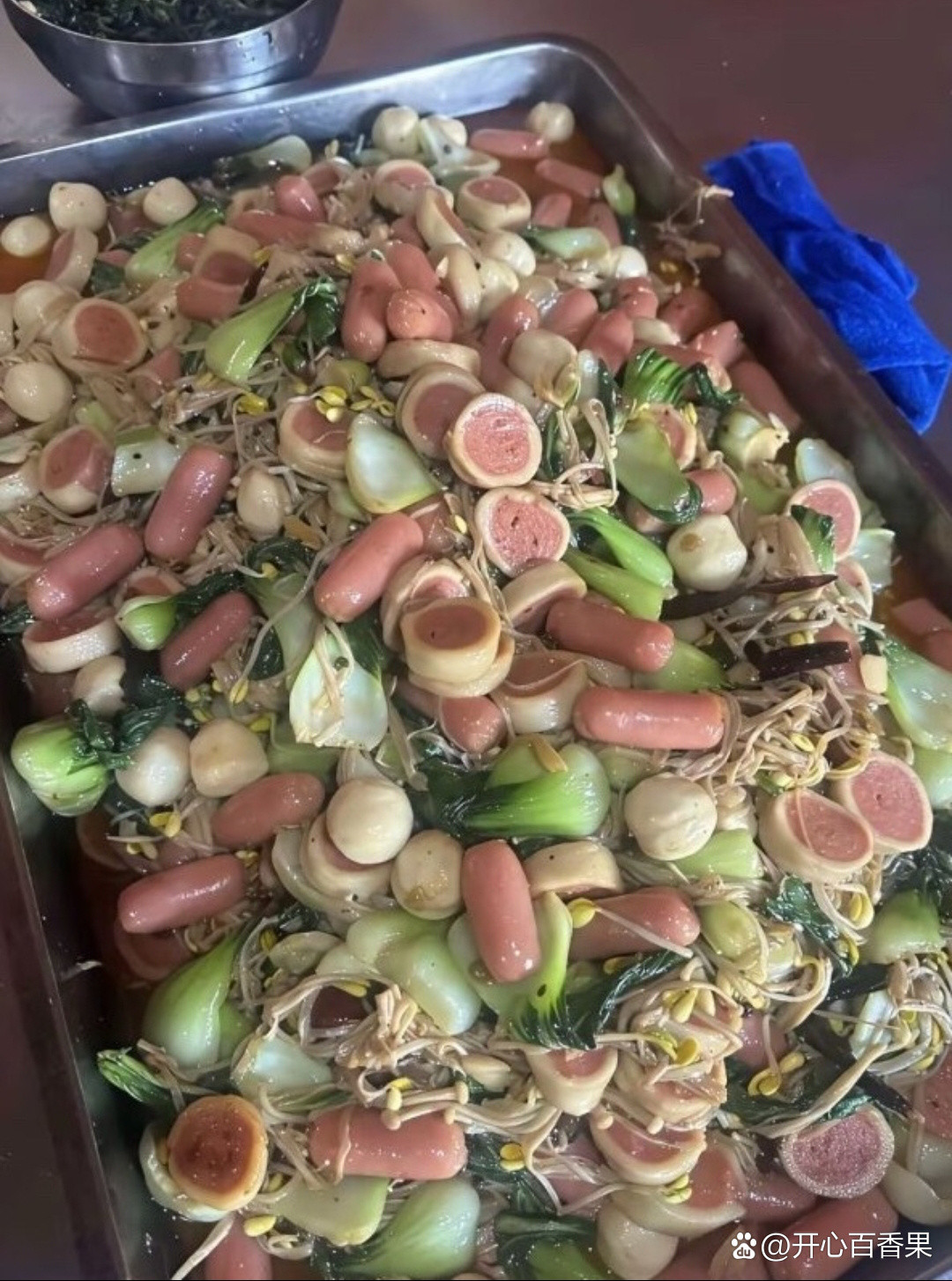 幼儿园的饭菜就这样，但是小孩很爱吃，怎么办？​​​