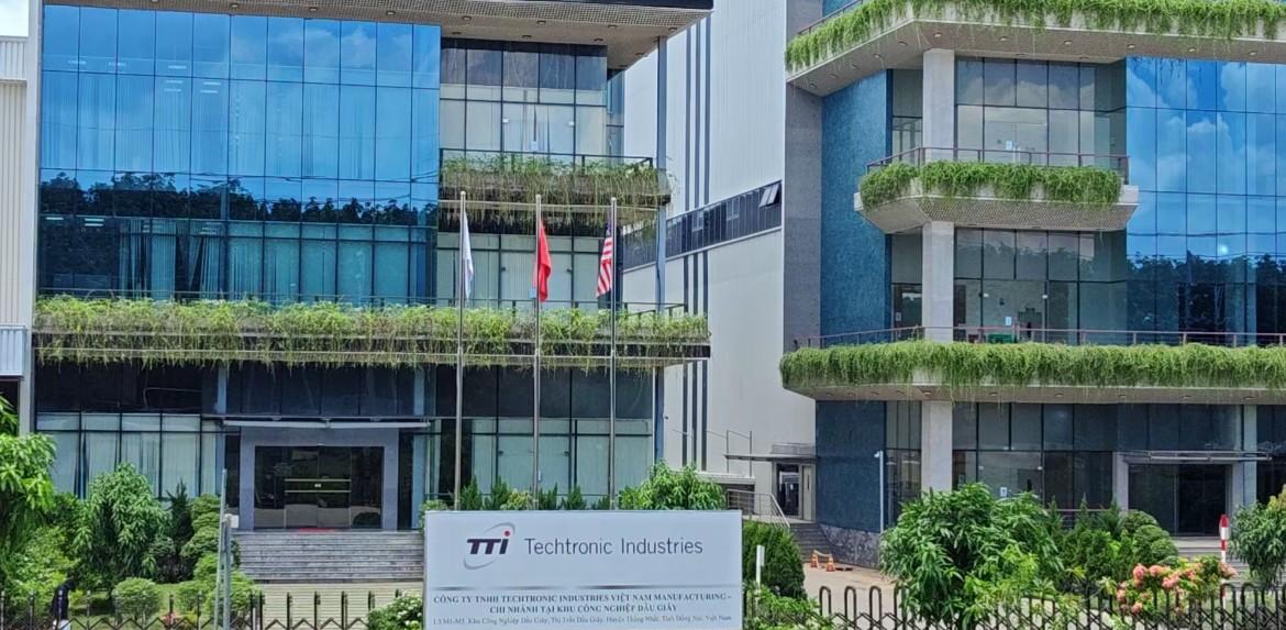 越南胡志明市tti工业园，在东莞厚街镇打过工的对这个厂肯定不陌生，它是全球最大的