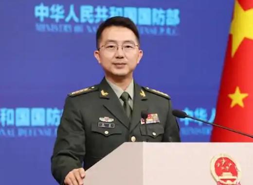 菲律宾出来火速回应了！中国拖船就位仁爱礁后，菲海军称“单船拖不走马德雷山号”，