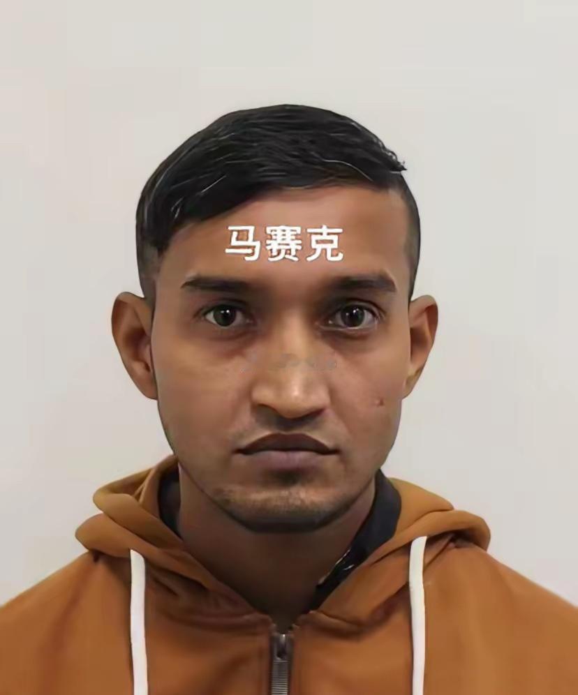 印度三哥的奇葩事情真多，飞机上也能实施性侵，现在就差太空没有了。​印度一男子坐