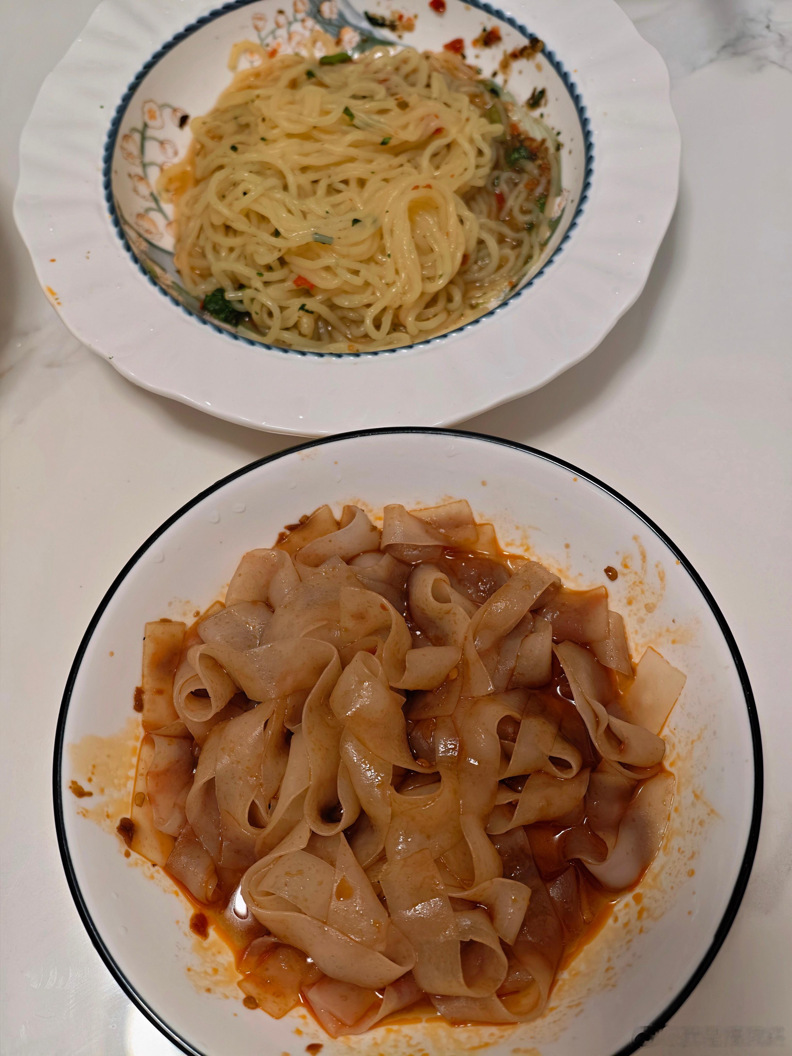 说出来你可能不信，我媳妇没开火，弄了两个菜。