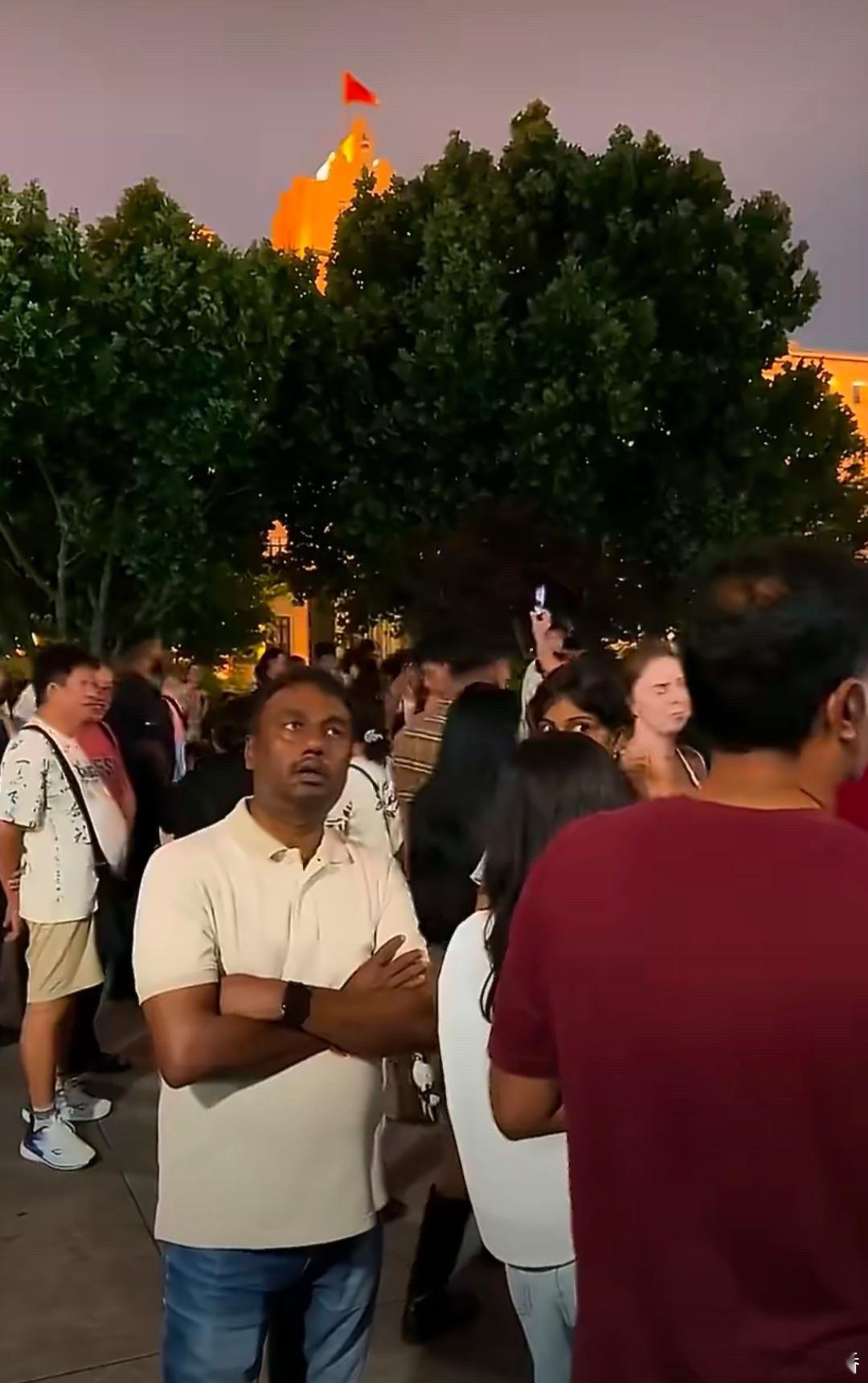 上海看到好多印度人，这是被入侵了吗？