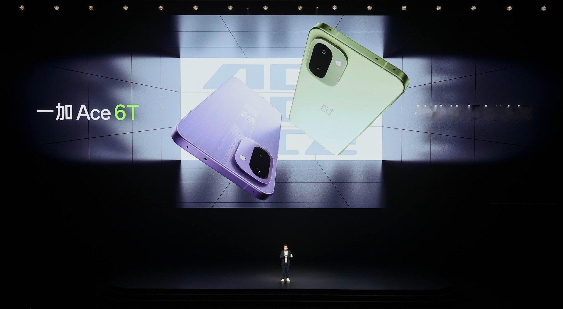 一加中国区总裁李杰表示：得益于用户真实的口碑传播，2025年一加手机销量同比增长