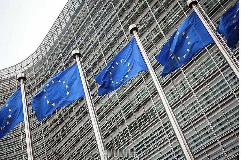 不出所料，欧洲将陷入美俄双打模式：美国红脸，俄罗斯白脸，欧洲将成为大号乌克兰！！