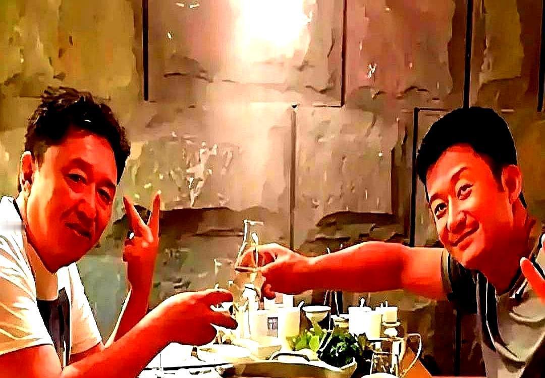 吴京拍战狼2前，把自家房子押了。他哆嗦着给于谦打电话：哥，片酬只能给80万。