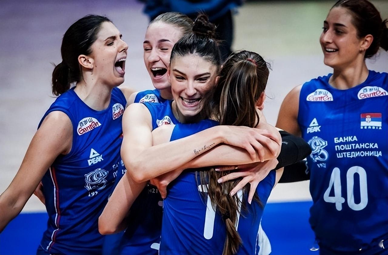 3-1！世锦赛冠军终于赢了，8连败后首胜，中国女排逆转美洲劲旅北京时间7月1