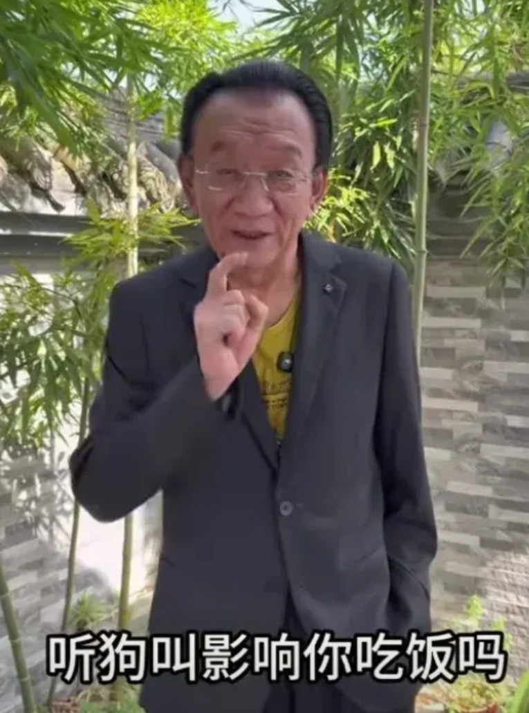 侯耀华上午直播讽刺老汪吊唁杨少华，老汪直播间威胁要继续爆料侯耀华，下午侯耀华继续