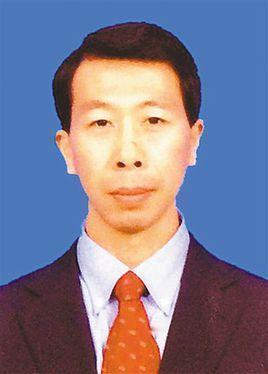赵长发，男，满族，1977年12月生，海南省澄迈县老城镇居民。很多人认识赵
