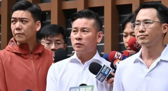 罢免吴思瑶送件被拒！戴锡钦：国民党要为连署疏失道歉罢免民进党立委吴思瑶团体今