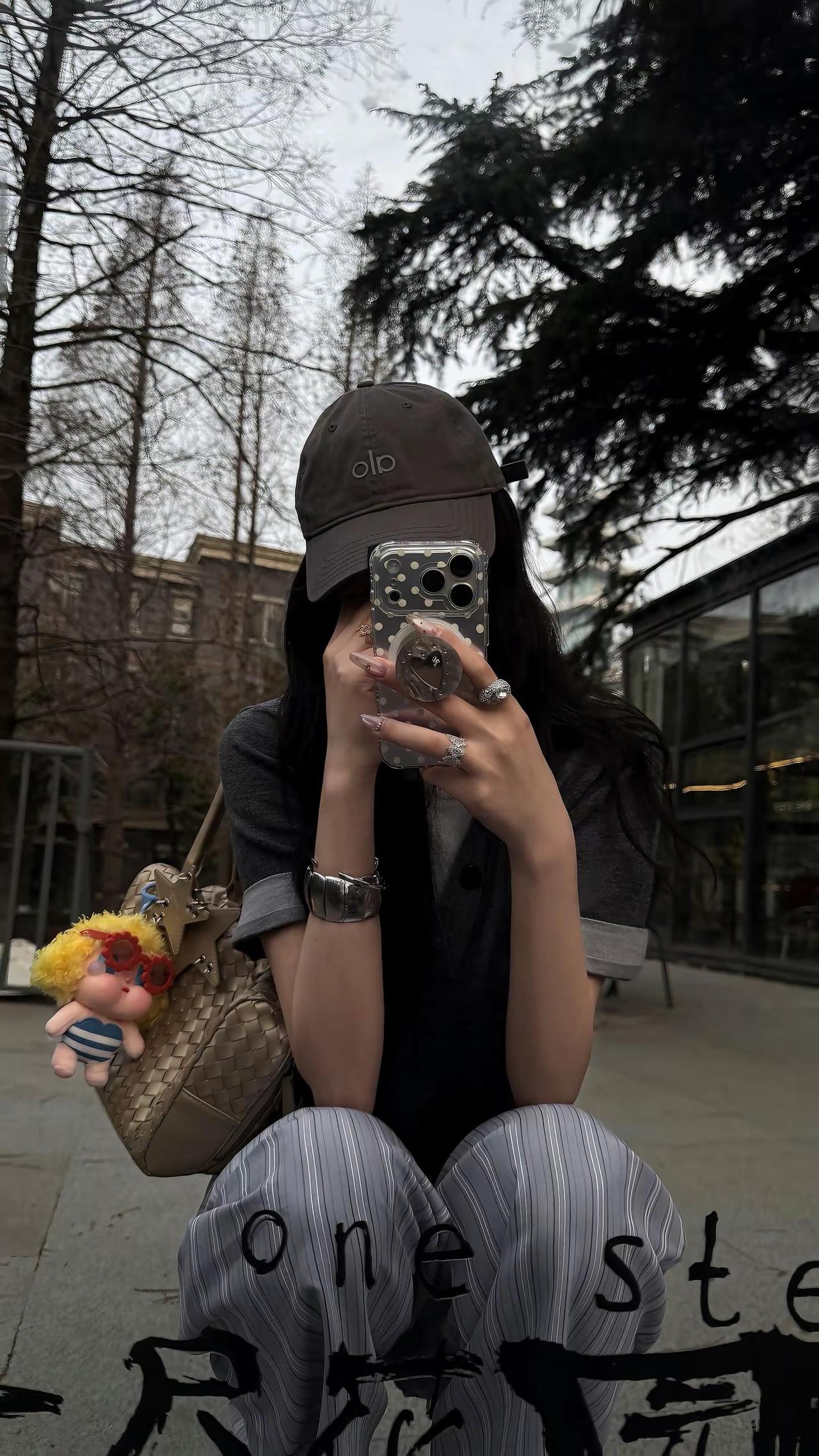 人都会疲惫会暗淡但也会某个瞬间爱上生活