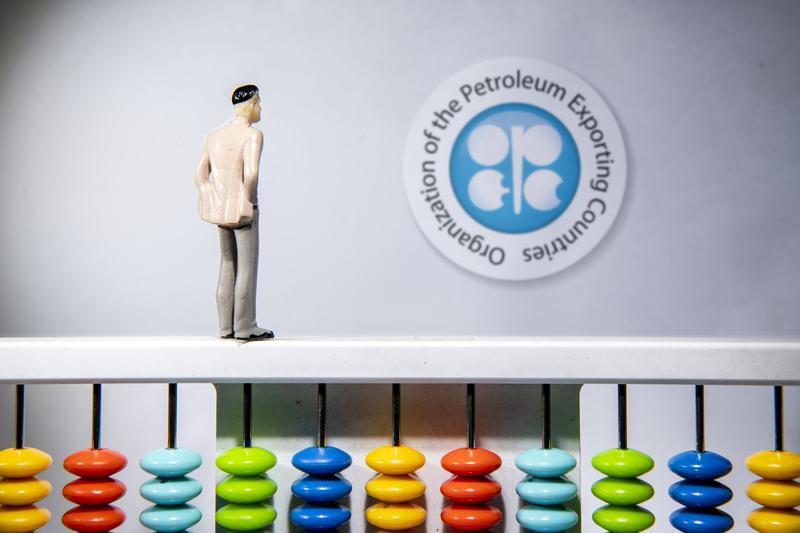 委内瑞拉变局对OPEC而言堪称“大麻烦”。特朗普政府若全面掌控委内瑞拉石油供应，