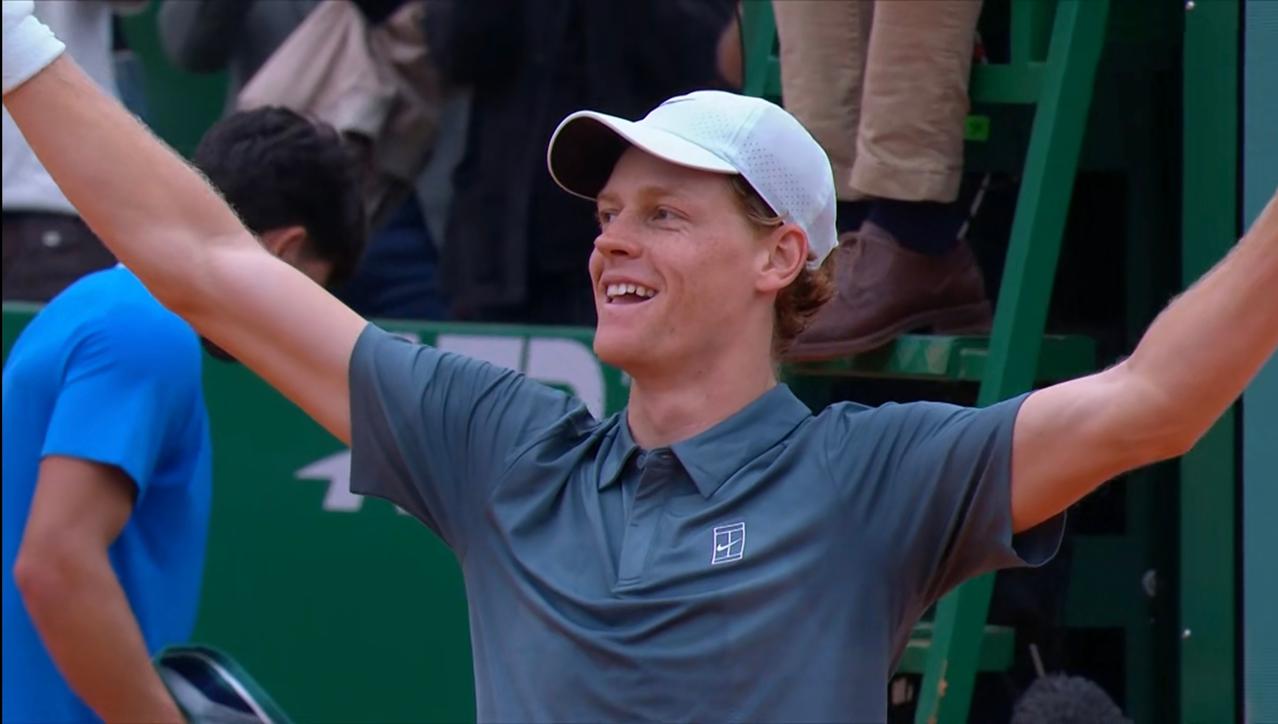 辛纳近两个月明显提升了档次，从与兹维列的交手状态看，两人明显拉大了差距。夺得蒙