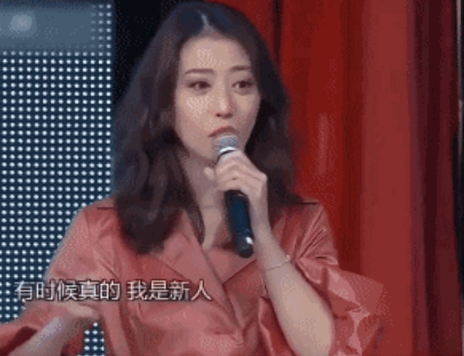 令人唏嘘，是什么原因让万梓良40多岁没戏拍，以至于沦为酒吧、夜场卖唱型演员？