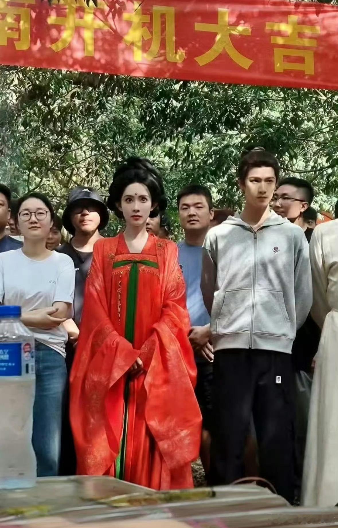 这抓怕太有特色了[捂脸哭]​​​