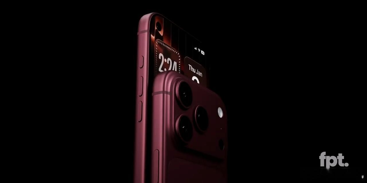 iPhone18Pro渲染视频曝光不会真长这样吧？原本觉得改成左上角打孔绝不可能
