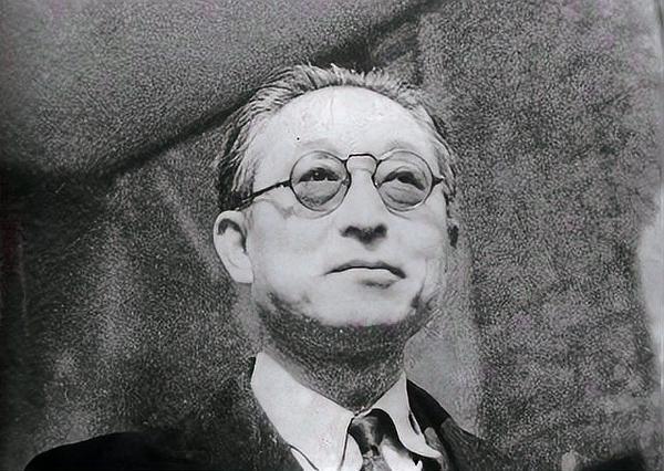 中共创党者之一又退党者，是周恩来和朱德的入党介绍人，你知道此人是谁吗？张申府完