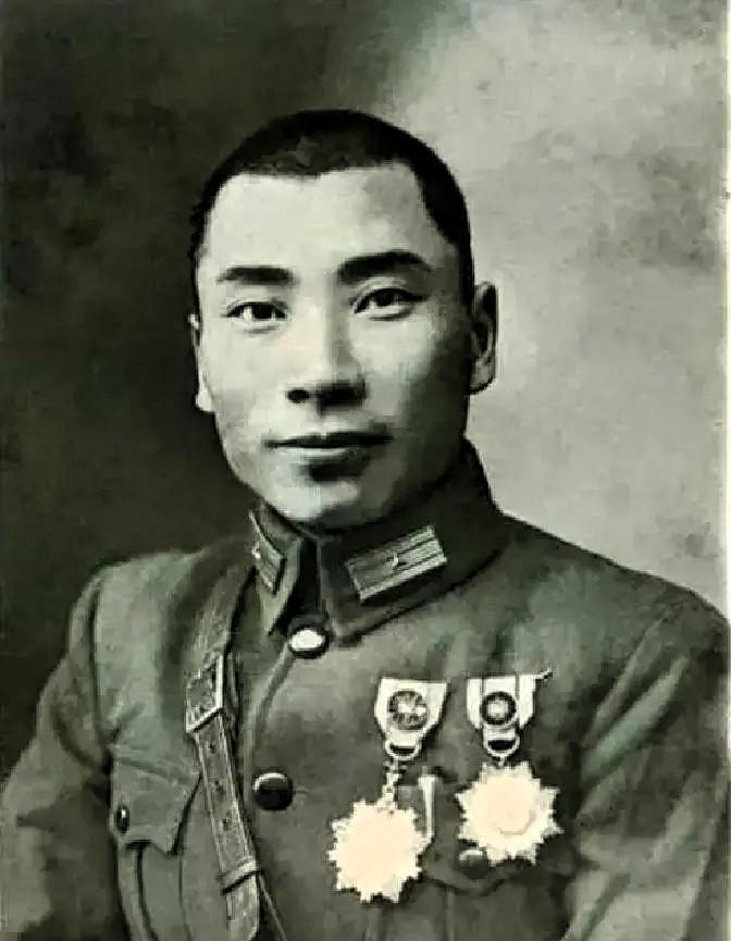 1945年“军统第一杀手”牛子龙，在西安监狱内，击杀11人，成功越狱。戴笠暴怒，