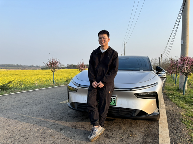 小鹏P7+使用感受不知不觉提车已经5个月了开到现在8000公里左右吧总结一