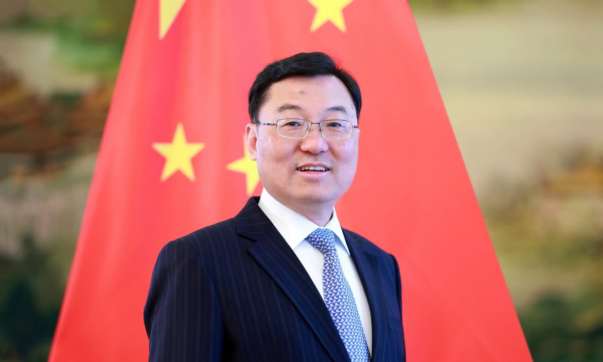 兔子阅兵想请美国人来看**文章：**