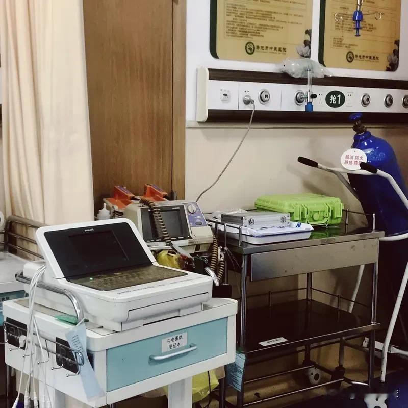 外公肠ai去世以后，小姨又生病，因为怕有家族遗传，外公外婆名下的孙辈都去健康检查