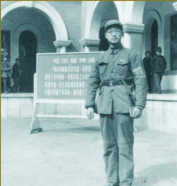 1962年，陈再道的儿子因为通敌被抓进了监狱，此事很快传到了毛主席耳中，得知此事