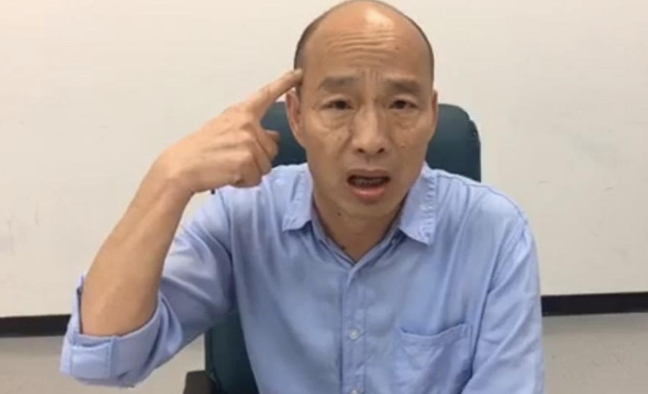 韩国瑜脸书被蓝军洗版！有人说是“水军”，叶元之：不是“水军”，是真蓝军怒了韩