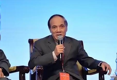 一位越南教授说：虽然我不喜欢中国，但也不得不承认，中国是黄种人里唯一敢和白种人叫