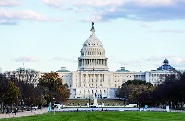 中国把事情闹大了！原来在香港发40亿美元债只是烟雾弹，真正的狠招是在美元市场建立