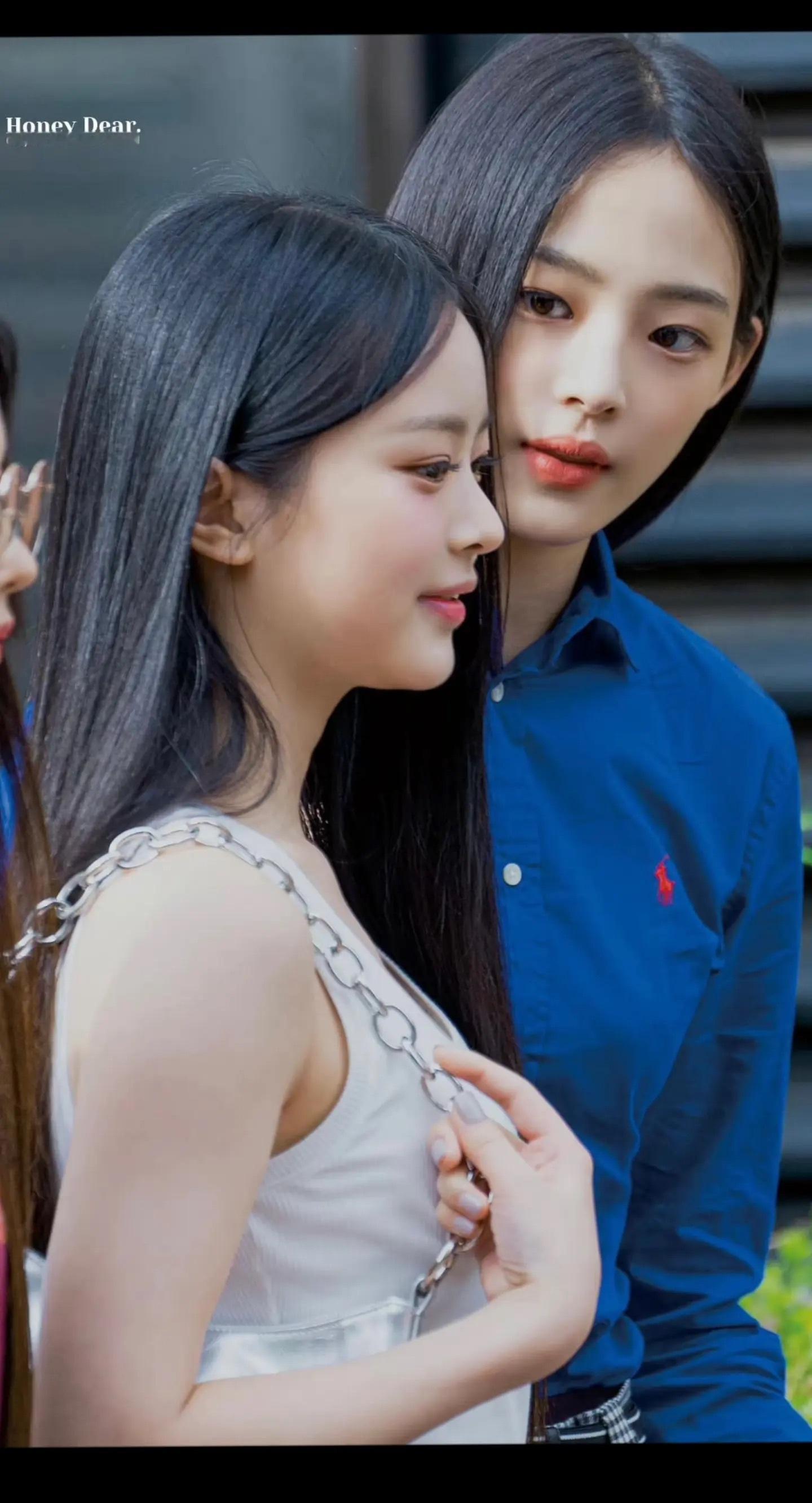 所以没有人嗑这俩吗….大面包和小面包🍞