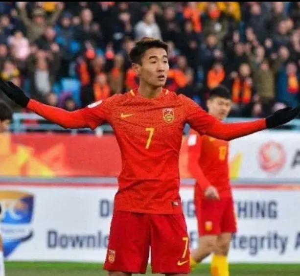 3-2！河南爆冷战胜成都蓉城，5个不得不承认的事实！1、缺了莱切特，蓉城后防线