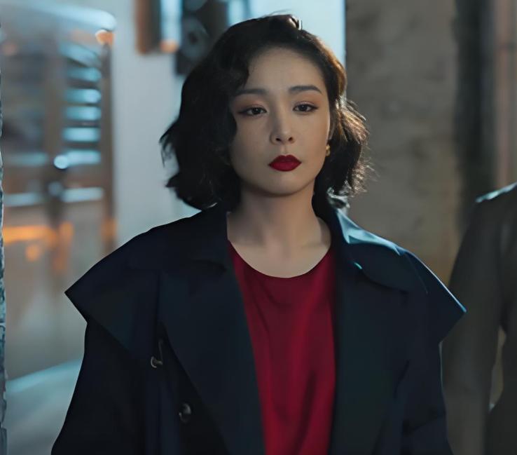 程度够不够资格，跟陈舒婷学一下英语？咱就这么讲吧。程度有一个表弟叫常成虎，是