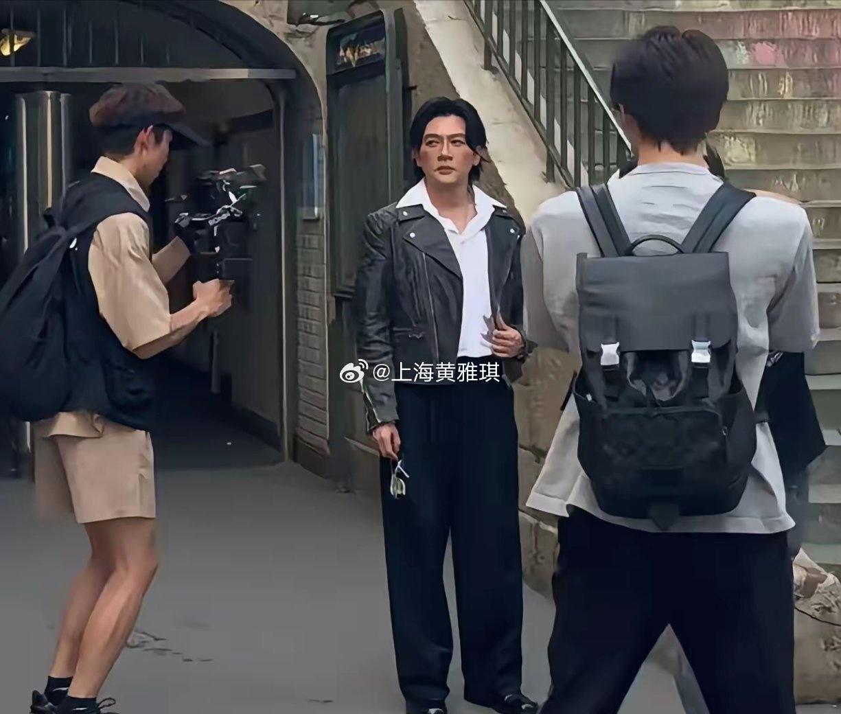 陈志朋正常了，苏有朋又疯了，吴奇隆一定要顶住呀！​​谁能想到曾经火遍全国的